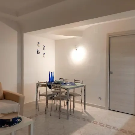 Bolivar Apartment Naples